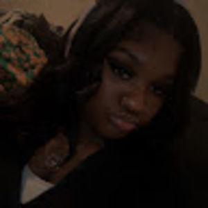 Meet your Posher, Maya